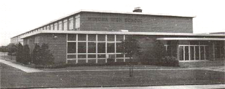 Photo of front exterior of Winona High School in Winona Ontario
